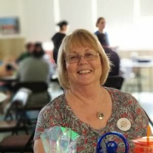 Meet your Posher, Debbie